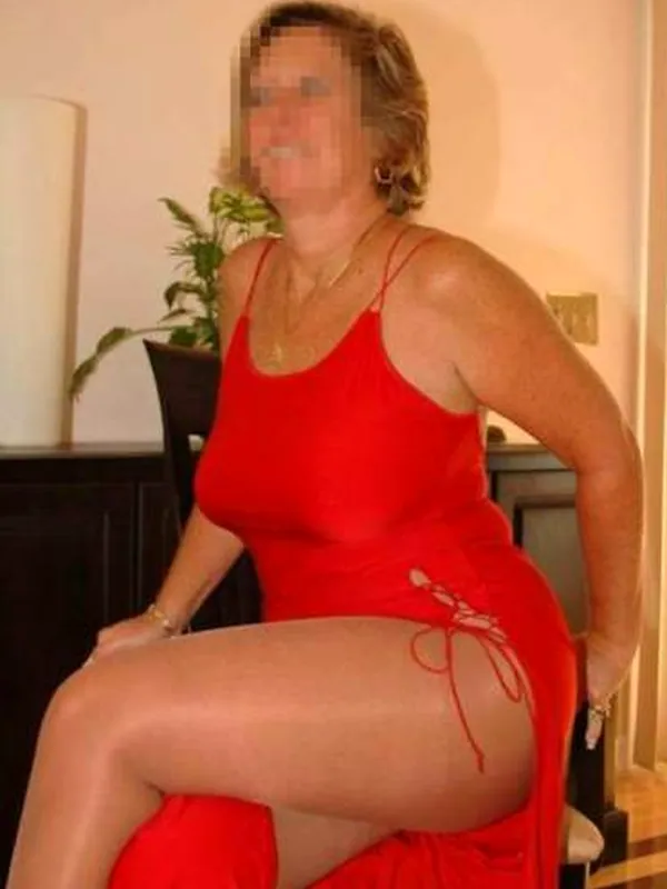 Clotilde, 55 ans, site cougar à Amiens