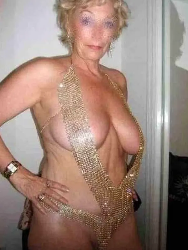Julianne, 46 ans, site cougar à Colmar