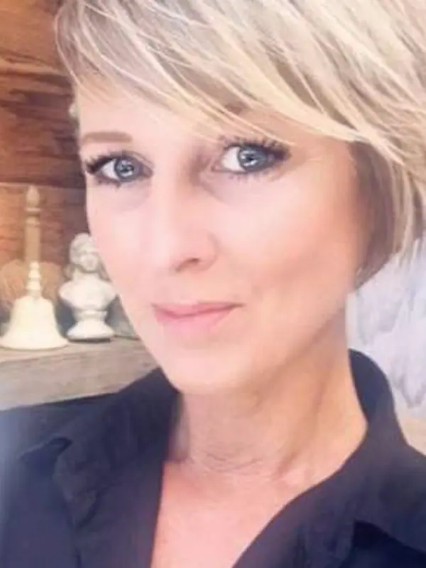 Nelly, 56 ans, site cougar à Dijon