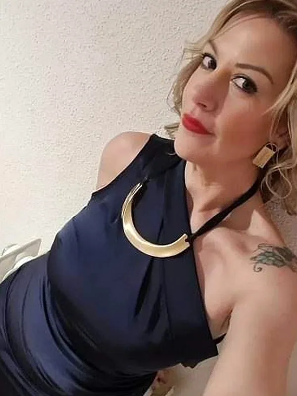 Katia, 50 ans, site cougar à Lille