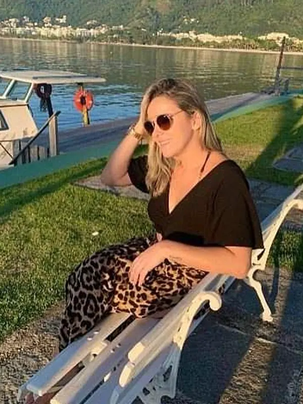 Irène, 55 ans, site cougar à Pau