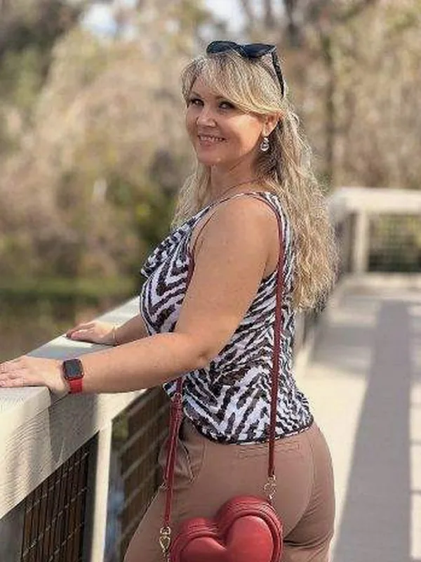 Sandrine, 52 ans, site cougar à Toulouse